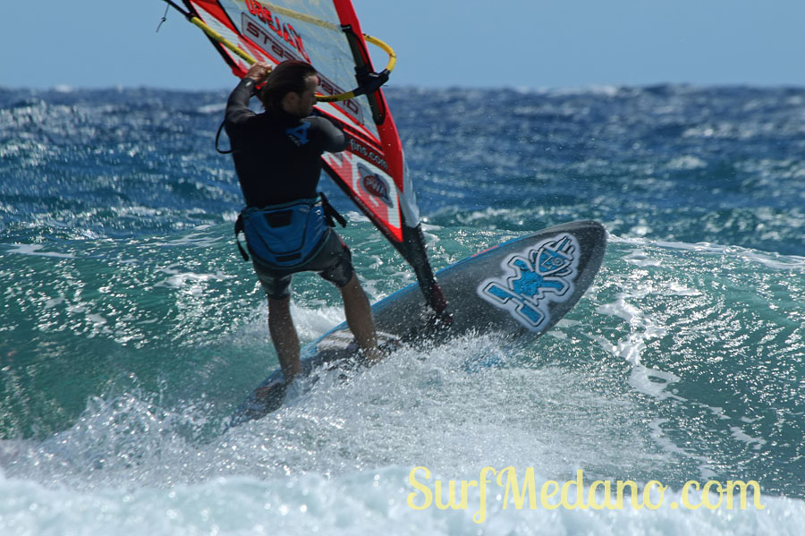 Windsurfing and kitesurfing at El Cabezo in El Medano Tenerife