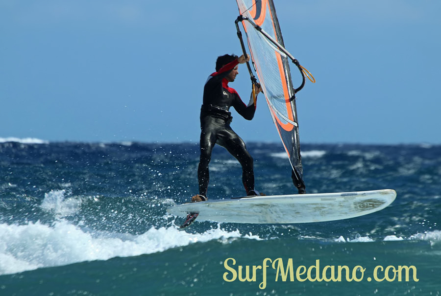 Windsurfing and kitesurfing at El Cabezo in El Medano Tenerife