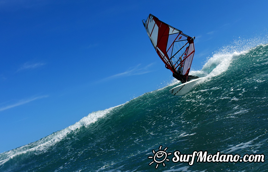 Windsurfing and kitesurfing at El Cabezo in El Medano Tenerife