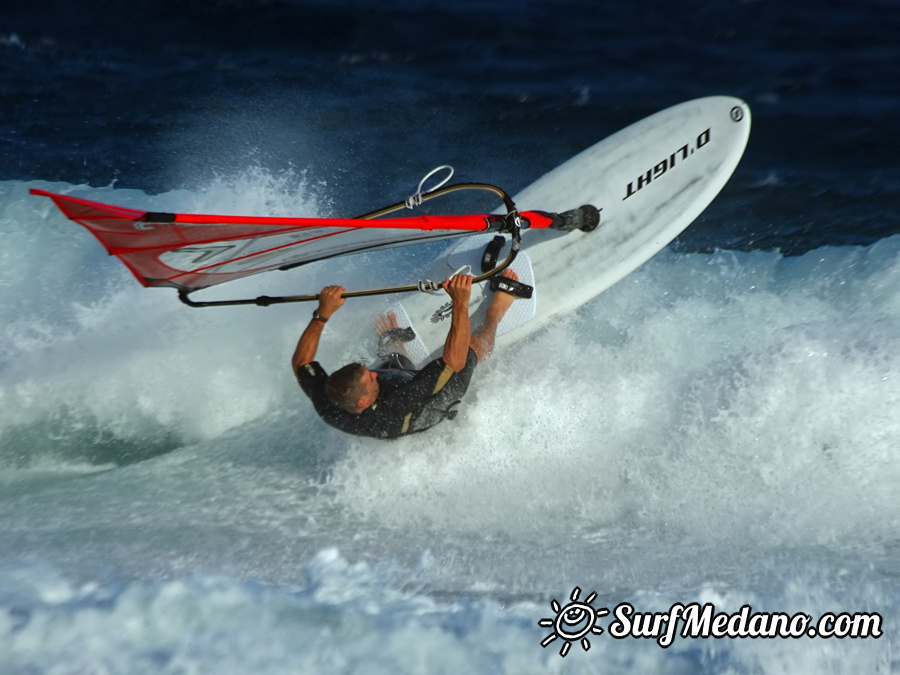 Windsurfing and kitesurfing at El Cabezo in El Medano Tenerife