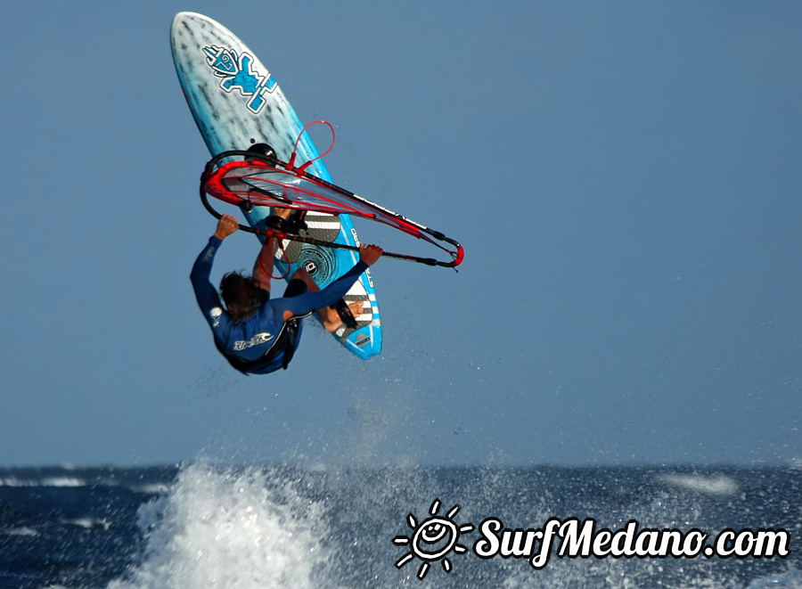 Windsurfing and kitesurfing at El Cabezo in El Medano Tenerife