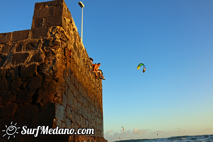 Windsurfing and kitesurfing at Harbour Wall in El Medano Tenerife