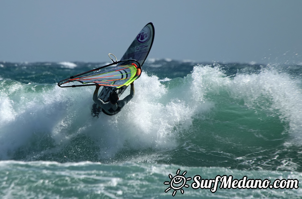 Windsurfing and kitesurfing at El Cabezo in El Medano Tenerife