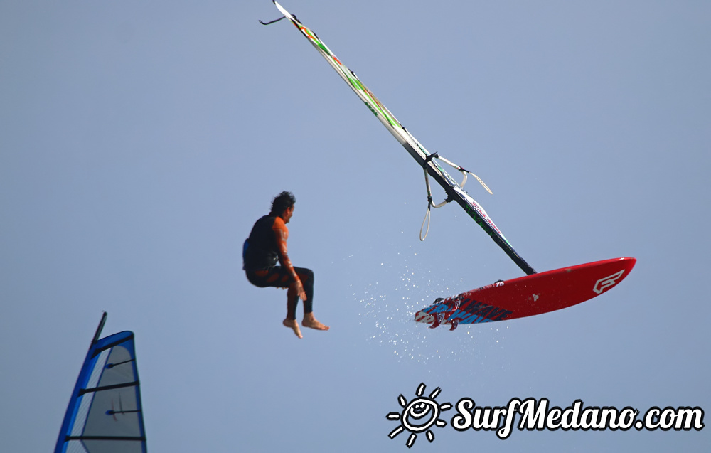 Windsurfing and kitesurfing at El Cabezo in El Medano Tenerife