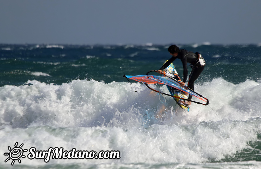 Windsurfing and kitesurfing at El Cabezo in El Medano Tenerife