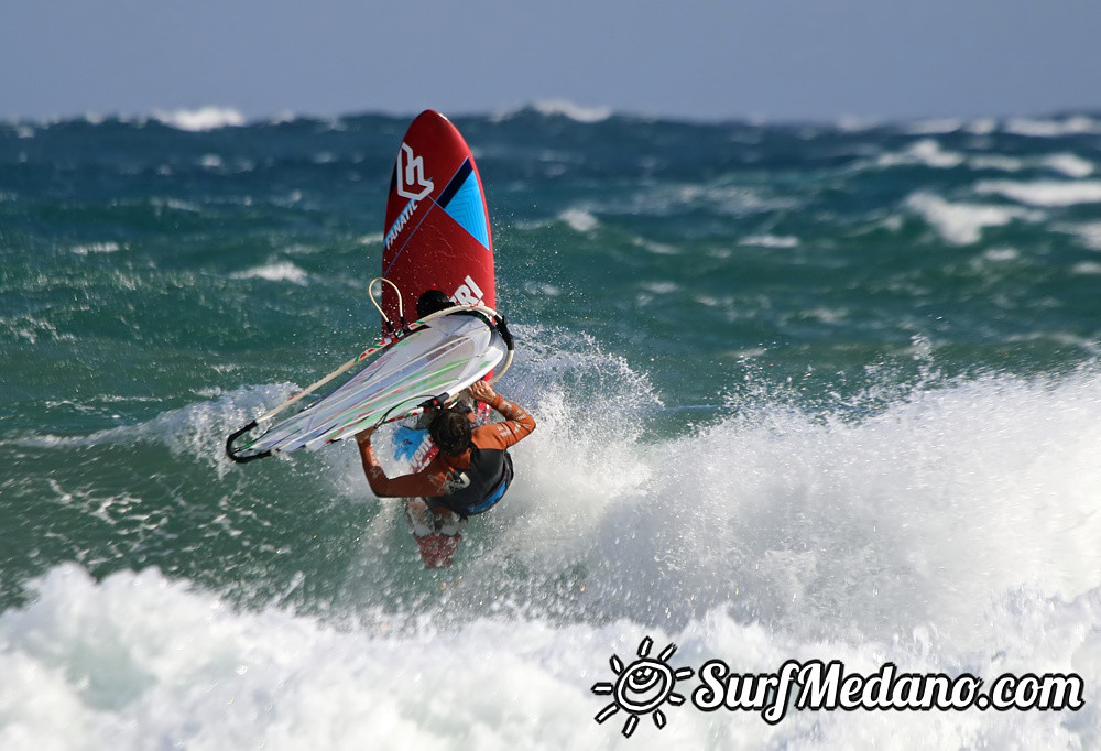 Windsurfing and kitesurfing at El Cabezo in El Medano Tenerife