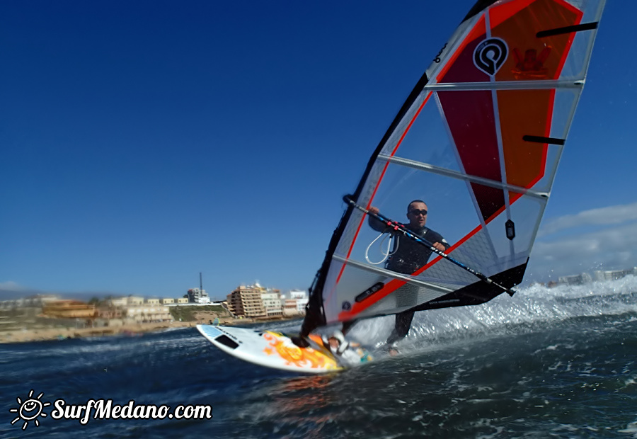 Windsurfing and kitesurfing at El Cabezo in El Medano Tenerife