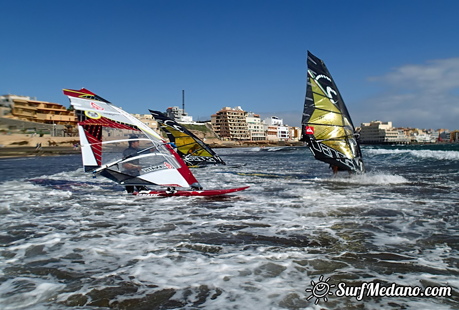 Windsurfing and kitesurfing at El Cabezo in El Medano Tenerife