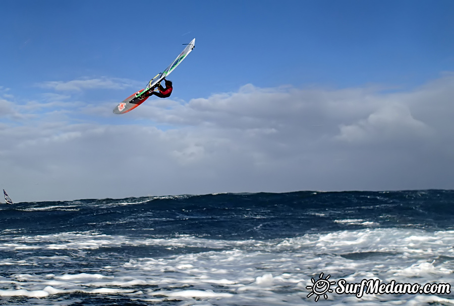 Windsurfing and kitesurfing at El Cabezo in El Medano Tenerife