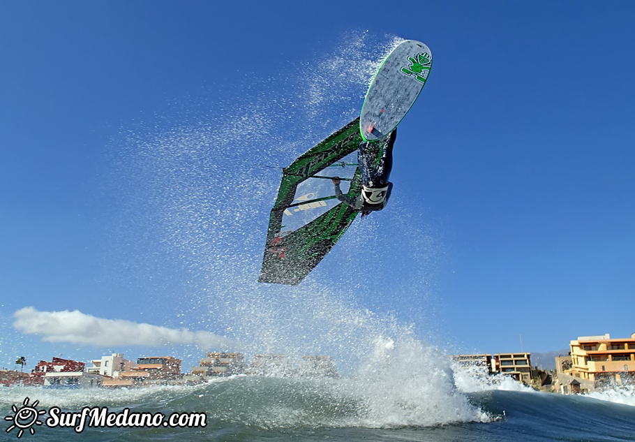 Freestyle at Playa Sur in El Medano with Antony Ruenes and Nico Akgazciyan Tenerife