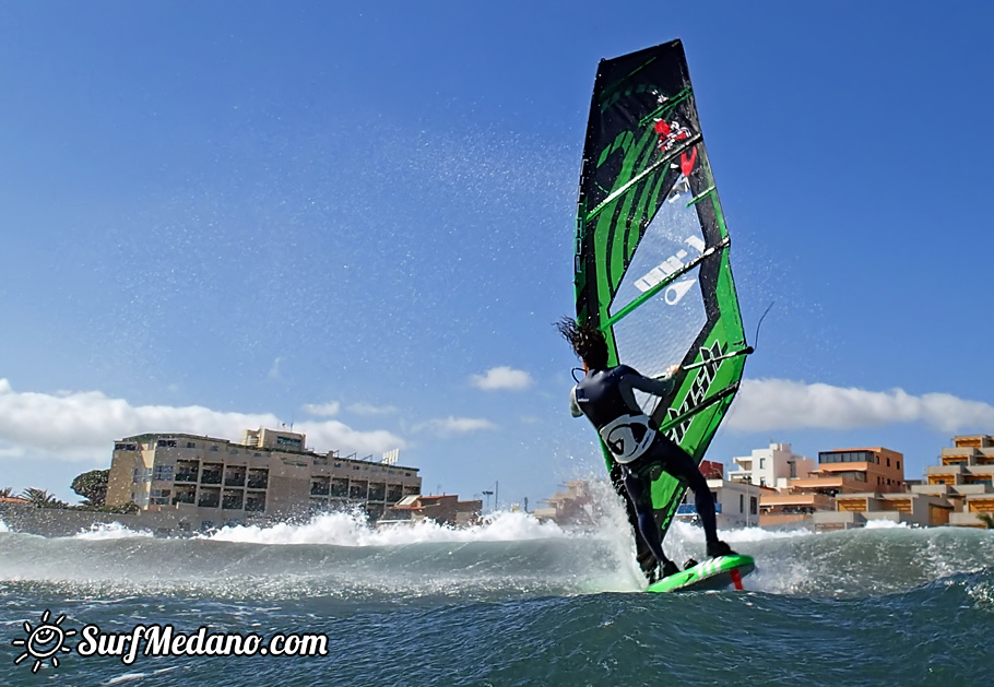 Freestyle at Playa Sur in El Medano with Antony Ruenes and Nico Akgazciyan Tenerife