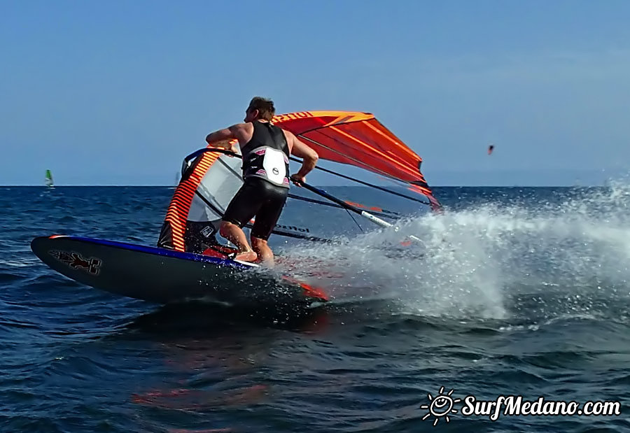 Slalom and kiterace jibe gybe with POINT-7 Andrea Cucchi, Jordy Vonk, Vincent Langer, Pascal Toselli, Christian Justesen, Kasper Juul Larsen, Blazej Blasco and Andrzej Japa Ozog in El Medano 14-02-2014  Tenerife