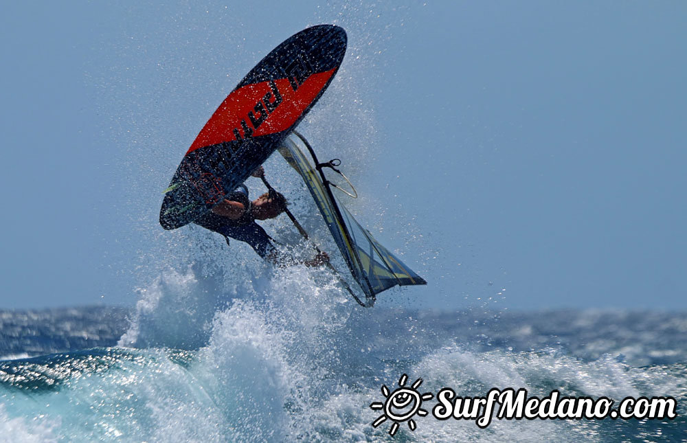 Windsurfing at Harbour Wall  24-03-2014 with Maciek Rutkowski, Andrea Cucchi, Nico Akgazciyan and others   Tenerife