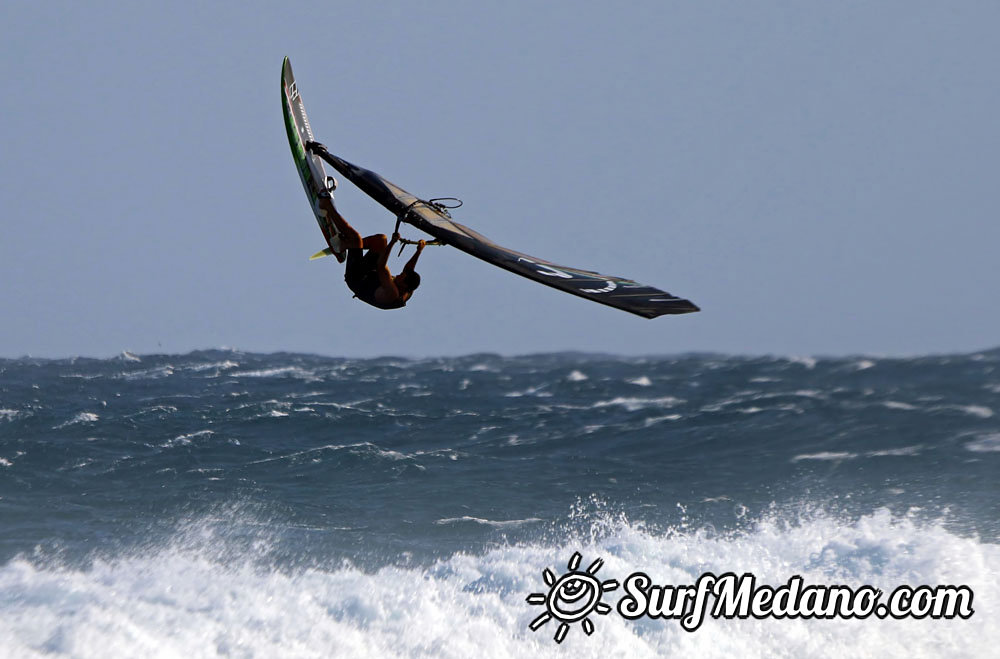 Windsurfing at Harbour Wall  24-03-2014 with Maciek Rutkowski, Andrea Cucchi, Nico Akgazciyan and others   Tenerife