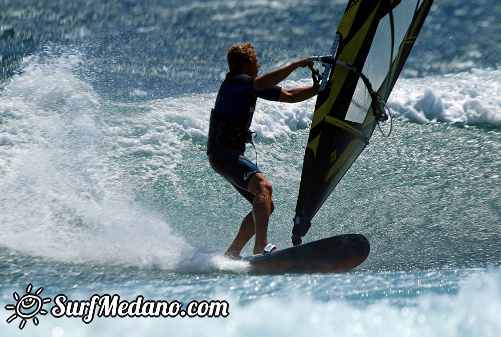 Windsurfing at Harbour Wall  24-03-2014 with Maciek Rutkowski, Andrea Cucchi, Nico Akgazciyan and others   Tenerife