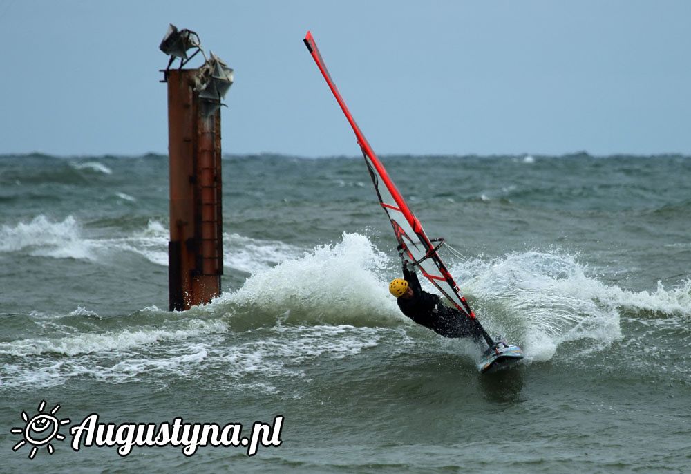 Pipeline, czyli kite- and windsurfing wave we Wadysawowie