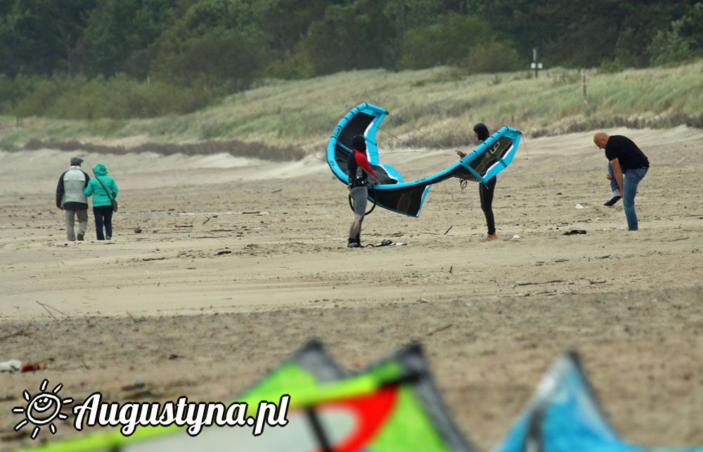 Pipeline, czyli kite- and windsurfing wave we Wadysawowie
