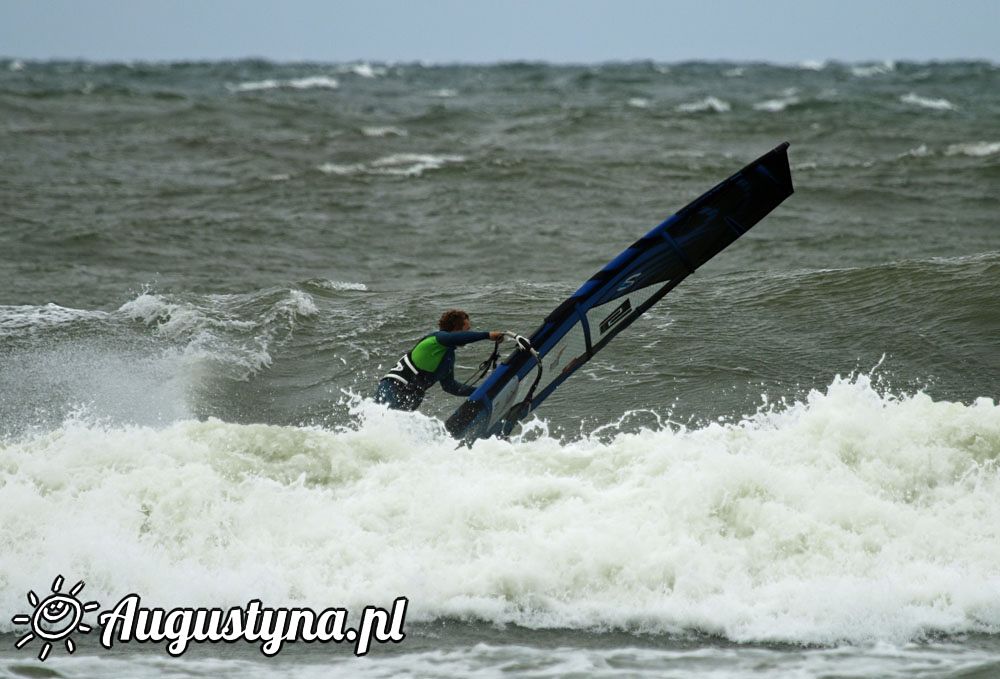 Pipeline, czyli kite- and windsurfing wave we Wadysawowie
