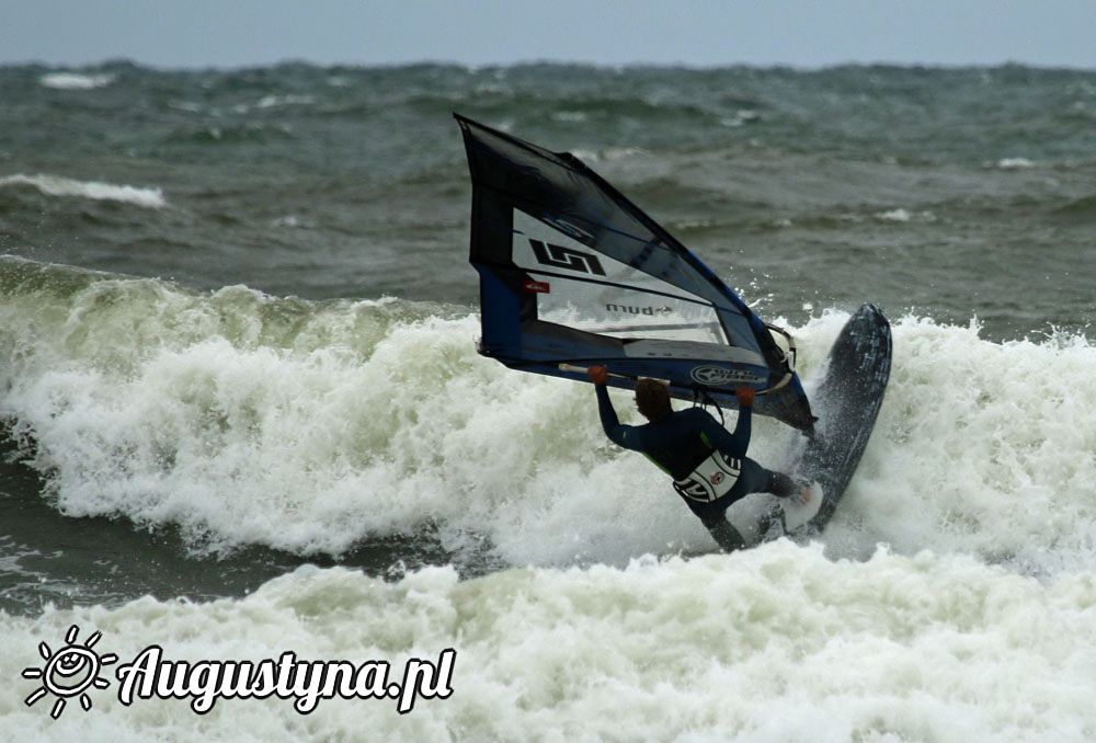 Pipeline, czyli kite- and windsurfing wave we Wadysawowie