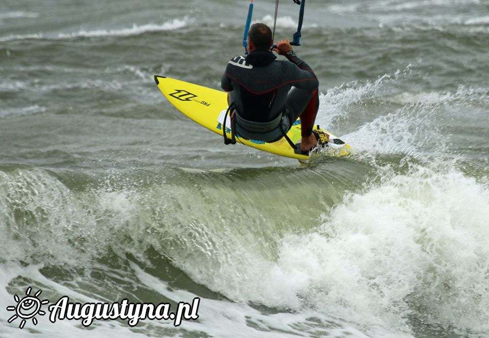 Pipeline, czyli kite- and windsurfing wave we Wadysawowie