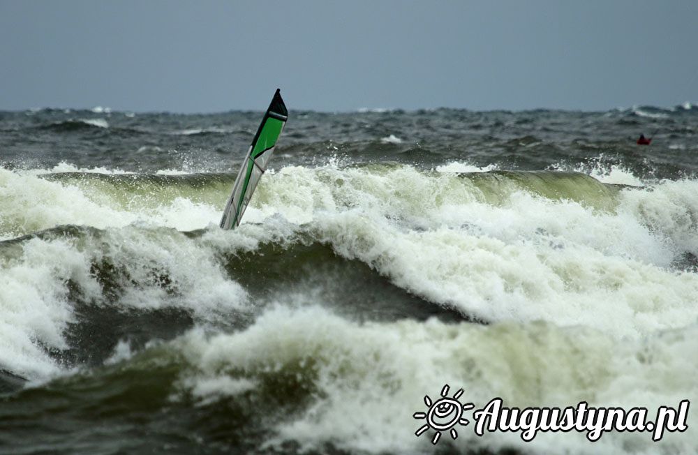 Pipeline, czyli kite- and windsurfing wave we Wadysawowie