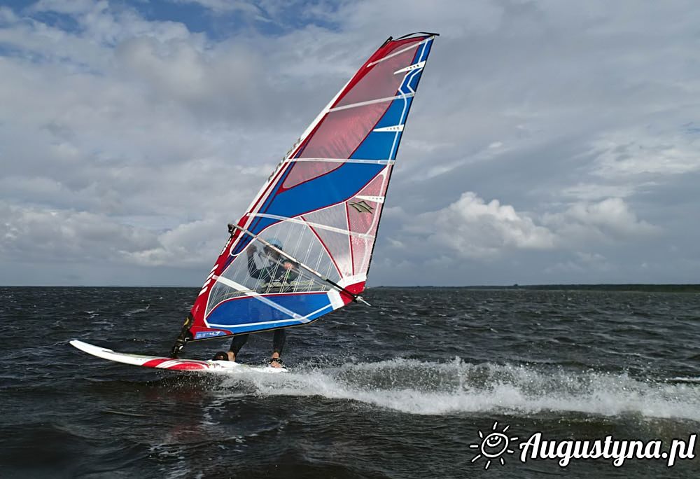 Windsurfing i kitesurfing 14-08-2014 w Jastarni na Pwyspie Helskim