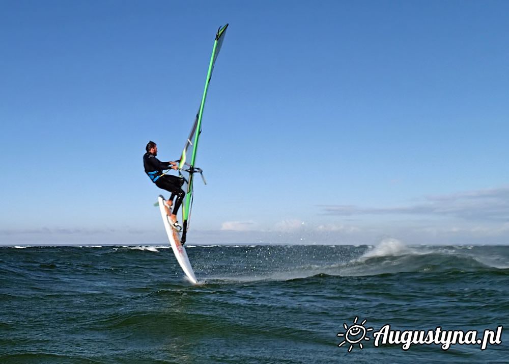 Light wave windsurfing 19-08-2014 w Jastarni na Pwyspie Helskim