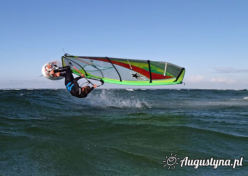 Light wave windsurfing 19-08-2014 w Jastarni na Pwyspie Helskim