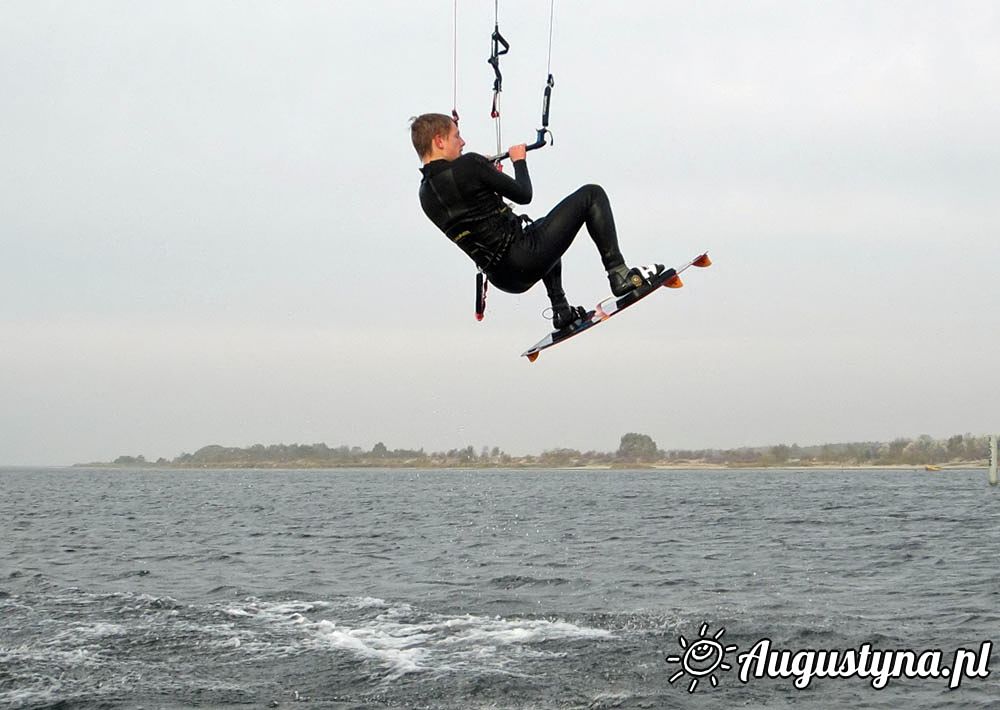 Windsurfing i kitesurfing 27-10-2014 w Jastarni na Pwyspie Helskim