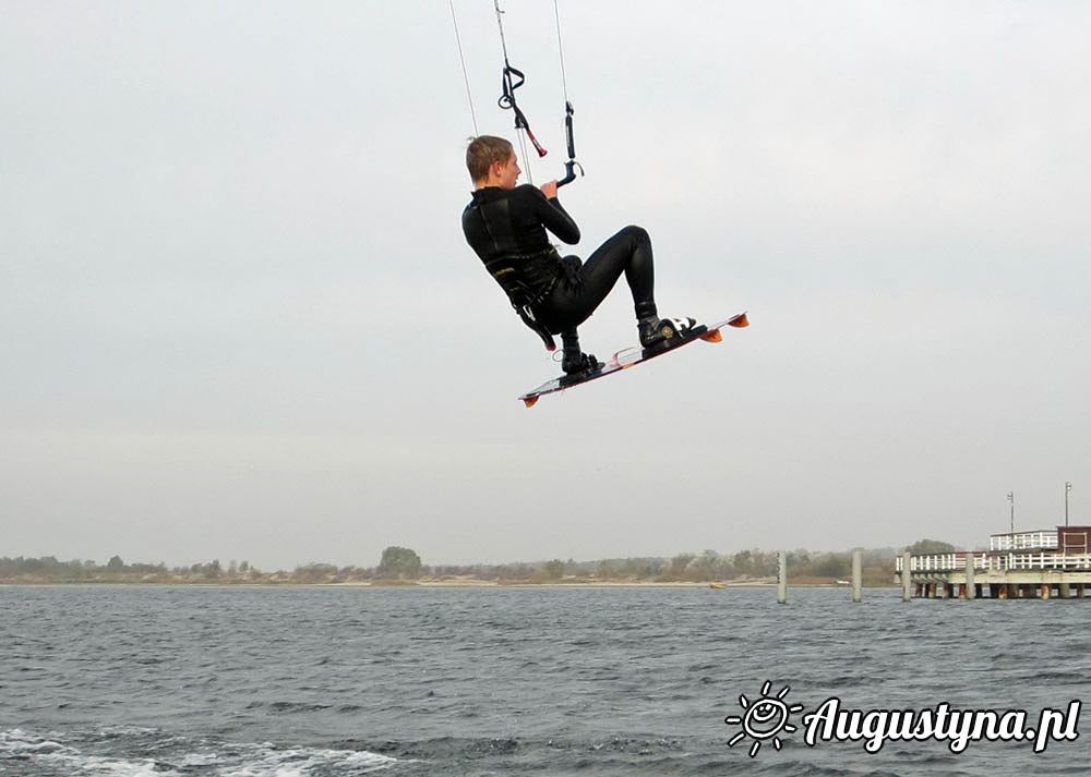 Windsurfing i kitesurfing 27-10-2014 w Jastarni na Pwyspie Helskim