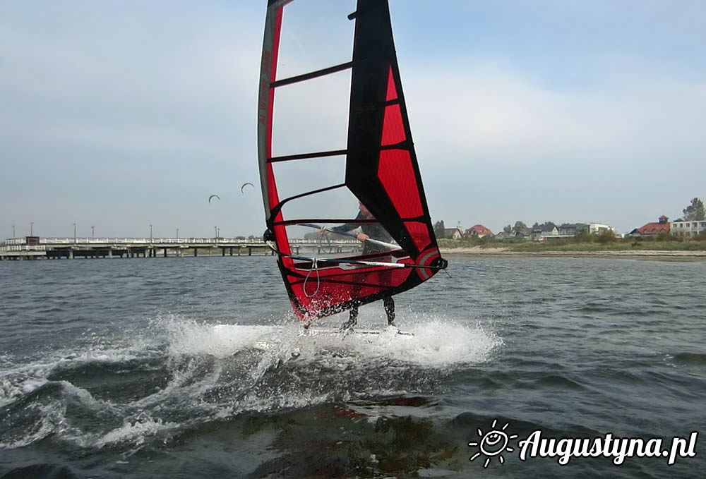 Windsurfing i kitesurfing 27-10-2014 w Jastarni na Pwyspie Helskim