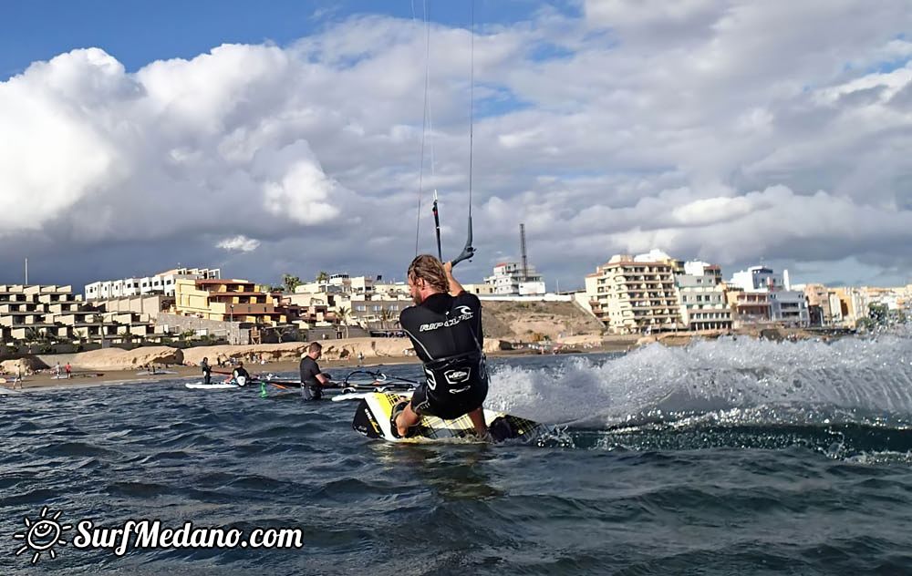 WSW wind at Playa Sur in El Medano Tenerife