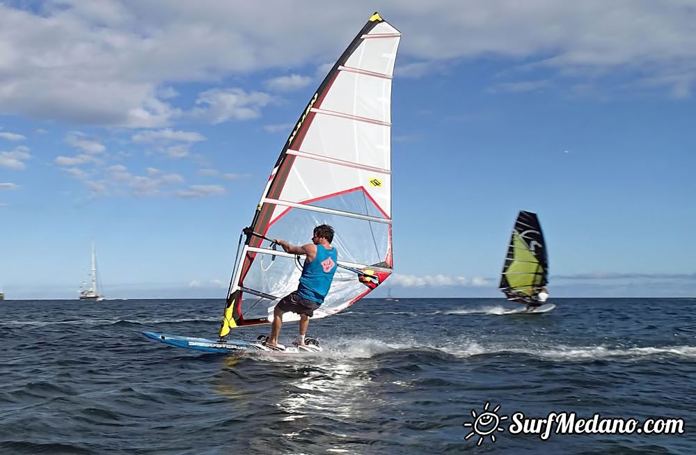 WSW wind at Playa Sur in El Medano Tenerife