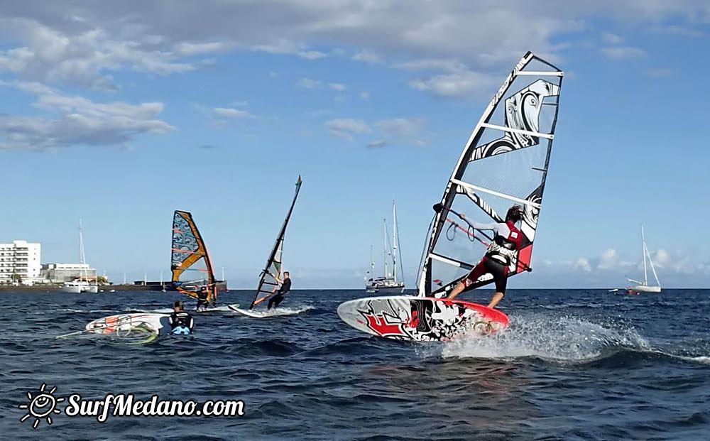 WSW wind at Playa Sur in El Medano Tenerife