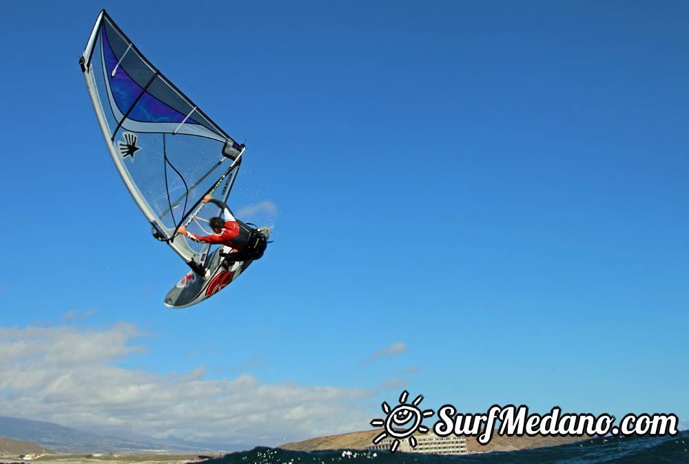 Sunset windsurfing at Harbour Wall in El Medano