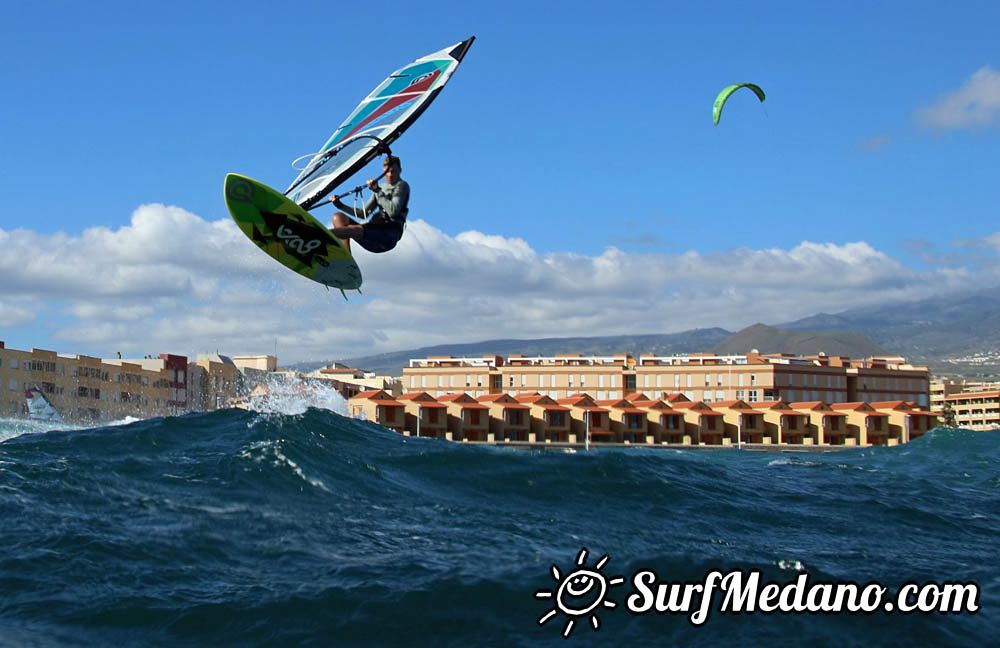 Sunset windsurfing at Harbour Wall in El Medano