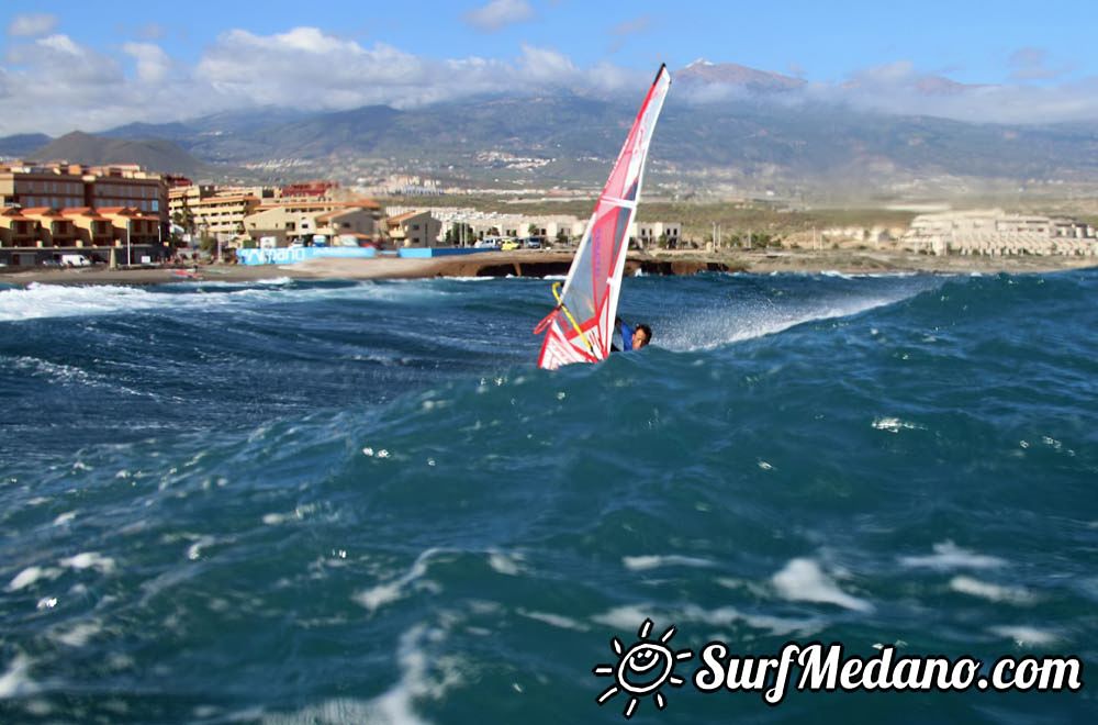 Sunset windsurfing at Harbour Wall in El Medano