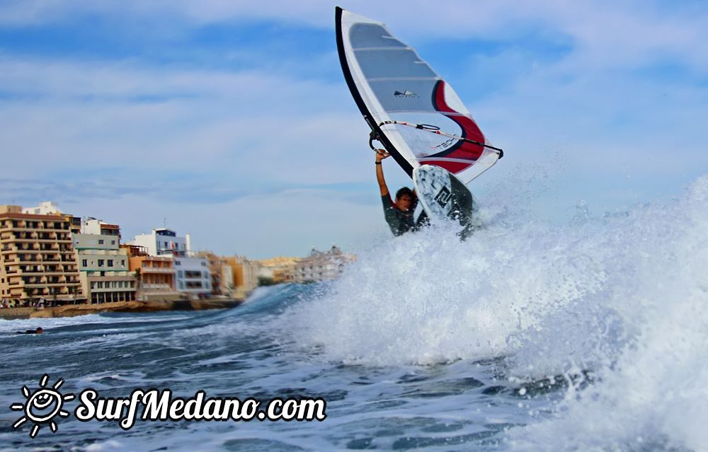 Windsurfing with TWS at Playa Sur in El Medano