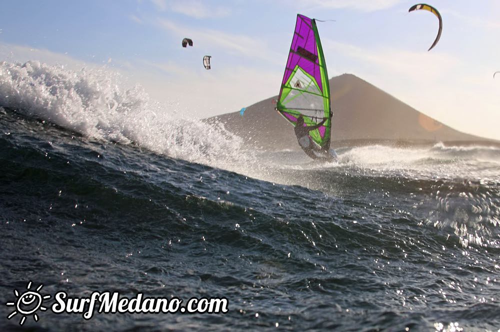 Windsurfing with TWS at Playa Sur in El Medano