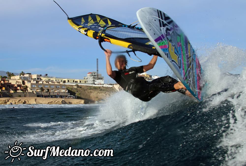 Windsurfing with TWS at Playa Sur in El Medano