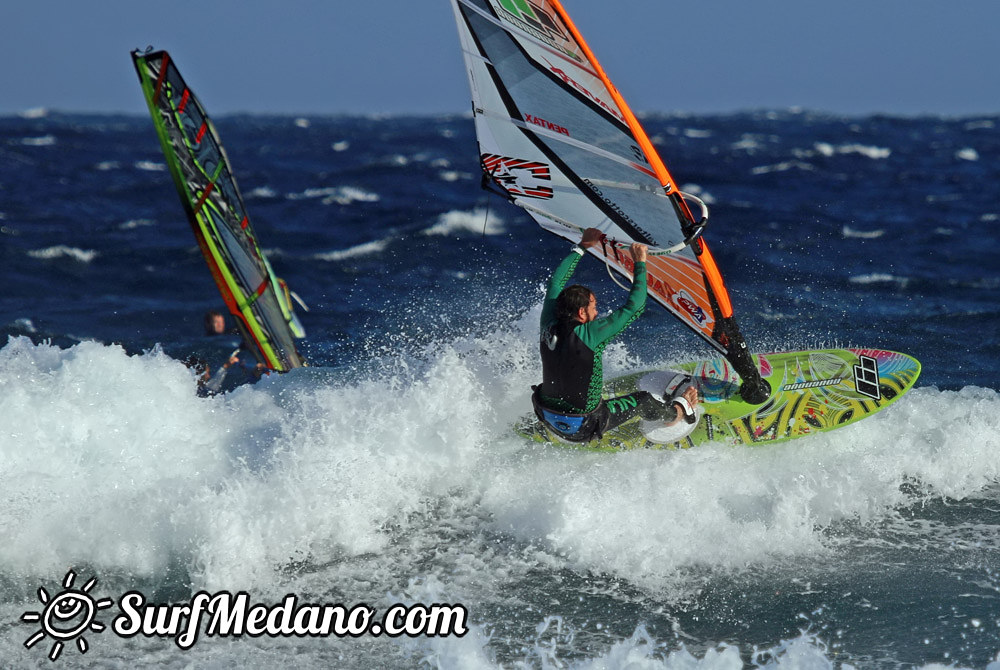 Riding waves at El Cabezo in El Medano 08-01-2014