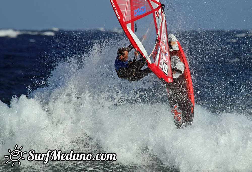 Riding waves at El Cabezo in El Medano 08-01-2014