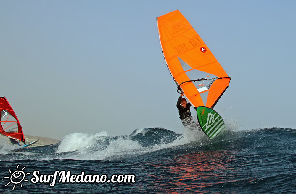 Ripping waves at El Cabezo in El Medano 10-01-2014