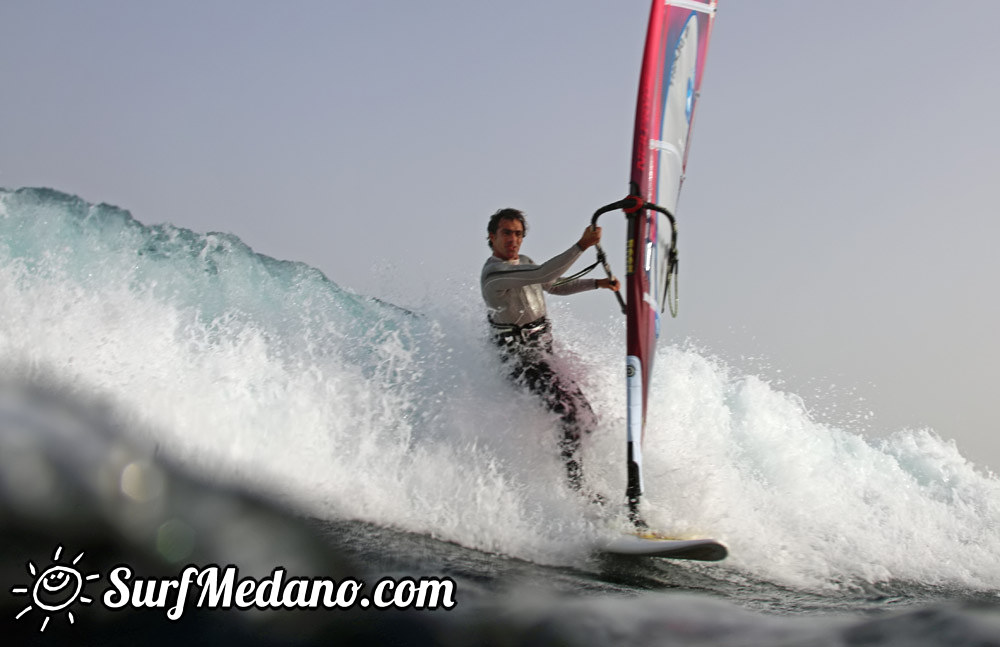 Ripping waves at El Cabezo in El Medano 10-01-2014