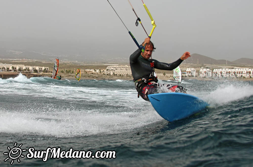 Ripping waves at El Cabezo in El Medano 11-01-2014