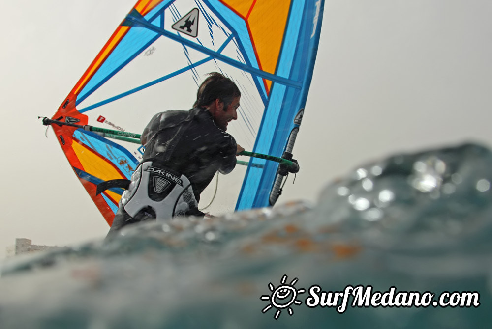 Ripping waves at El Cabezo in El Medano 11-01-2014