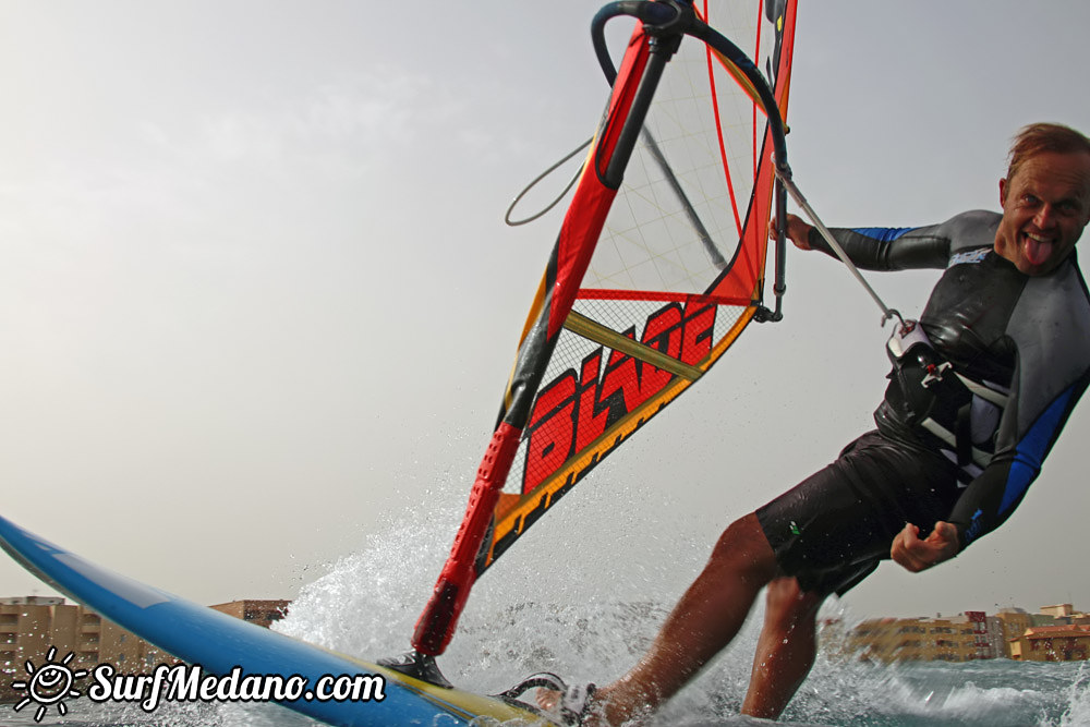 Ripping waves at El Cabezo in El Medano 11-01-2014