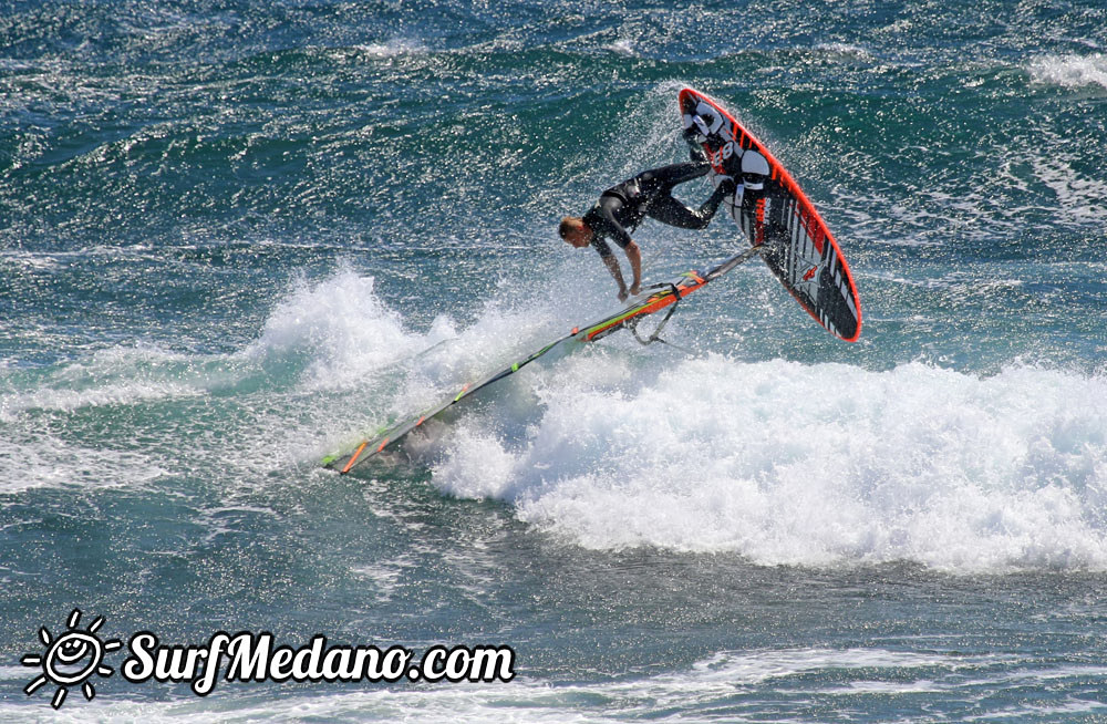 Windsurfing at El Cabezo in El Medano 29-03-2015 