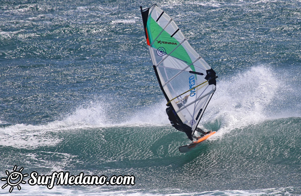 Windsurfing at El Cabezo in El Medano 29-03-2015 