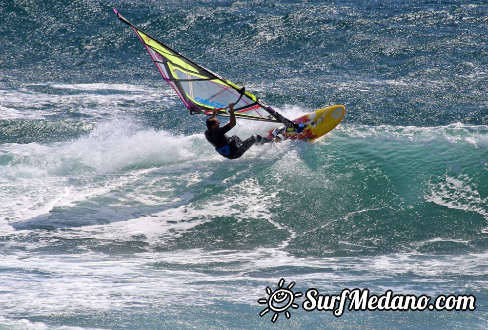 Windsurfing at El Cabezo in El Medano 29-03-2015 